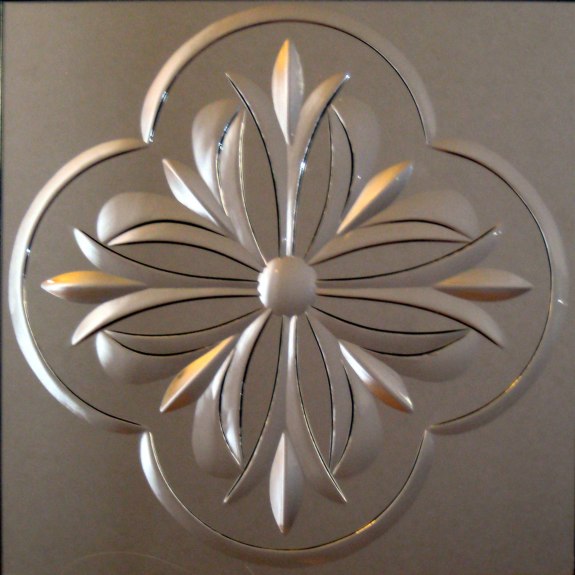 Nawar - from the Brilliant Cutting Traditional Designs portfolio | Ellison Art Glass