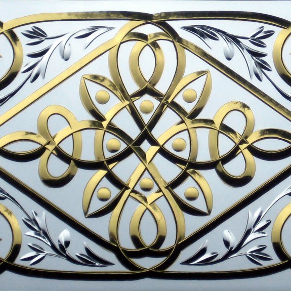 Russian Knot - from the Brilliant Cutting Traditional Designs portfolio | Ellison Art Glass